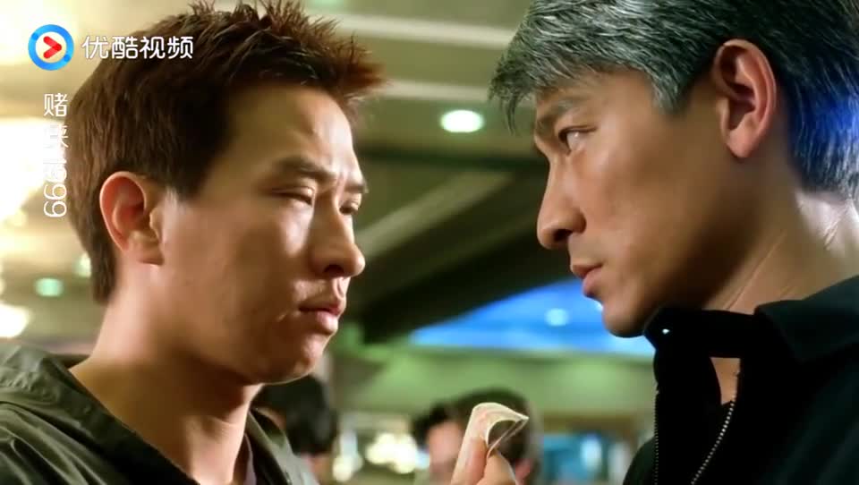 赌侠1999:小伙子为了赢回一百四,结果分分钟输掉一万块