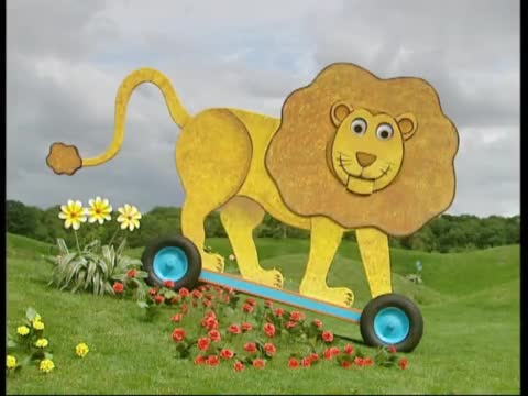 天线宝宝: 天线宝宝看到,可怕的大狮子