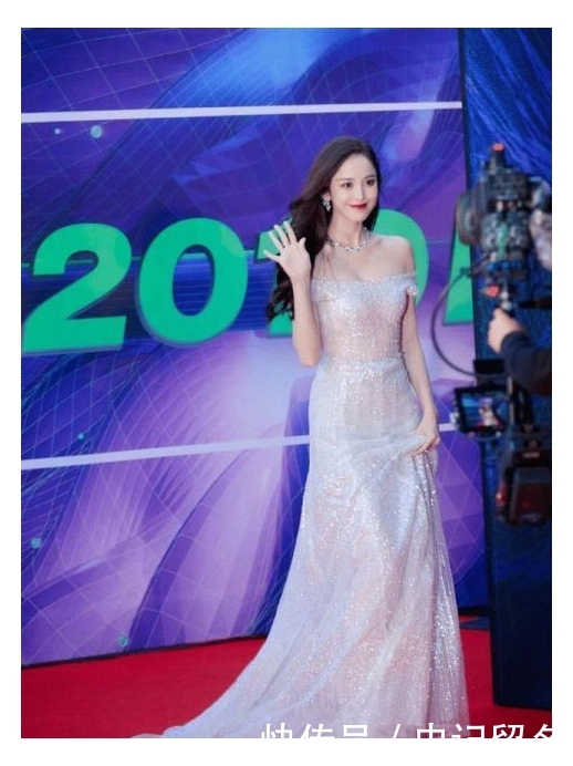 你的英语学得不错的英文