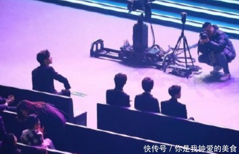 张艺兴王一博同台