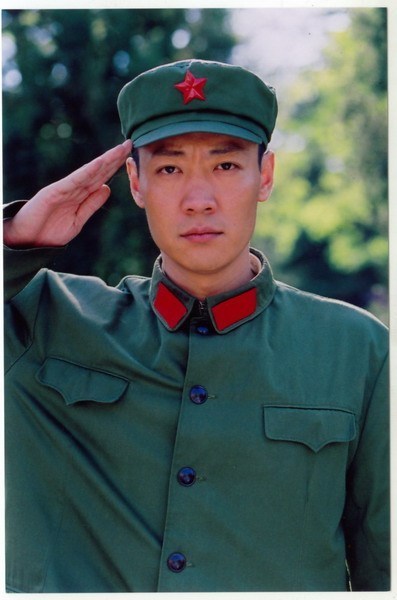 辛柏青,1973年6月20日出生于北京市朝阳区,中国内地男演员,1997年毕业