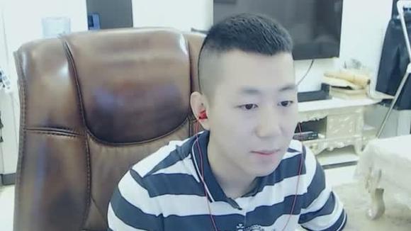 mc 王小源又面临 被封了, 王小源又犯 什么错误了,这次回归 yy努力