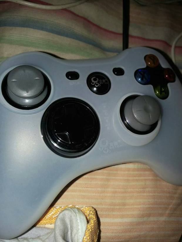 手机蓝牙手柄连接手机,无线设备连上,但摇动柄