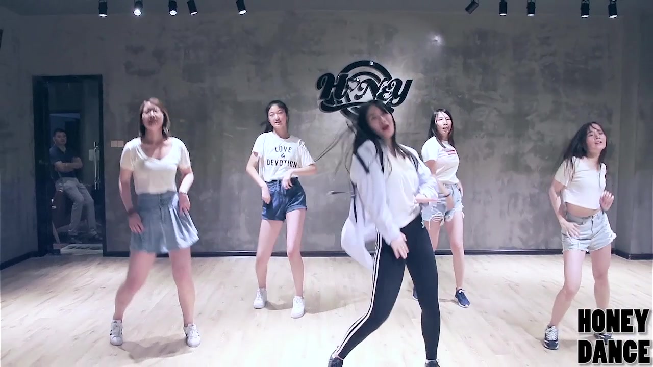 [南京honey舞蹈工作室]- 1m《good time》小四老师 适合年会的舞蹈