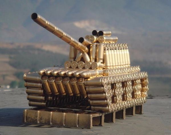 子弹壳工艺品制航母