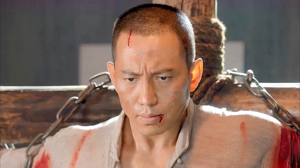 大刀记: 王老头带着日本人,来到一处破宅,日本人却嫌太破了