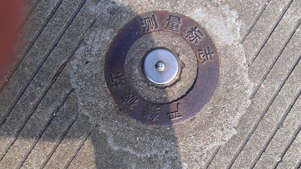 楼面放样的控制点是怎么选取的?现场怎么样做标志的?