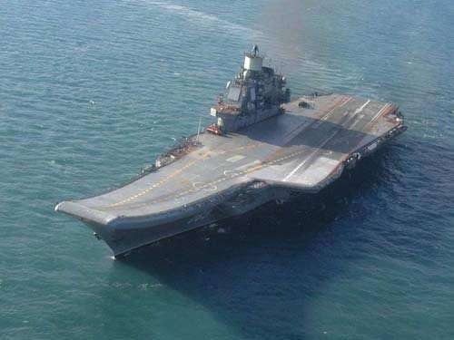 当初谁买下的瓦良格号航母?