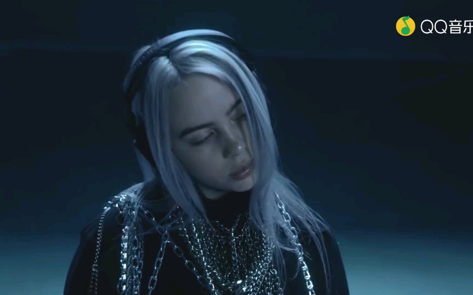 [图]碧梨Billie Eilish《lovely》原版MV