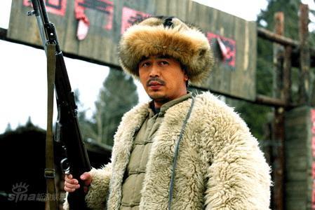 陈颢文 星档案 描 述:英姿飒爽  姓 名:陈颢文 拼 音:chenhaowen 生