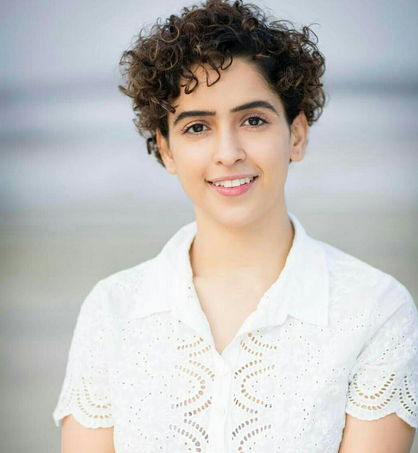 简介  马哈维亚·辛格·珀尕的女儿,吉塔的妹妹.