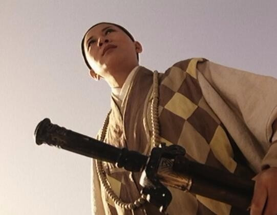 李连杰版倚天屠龙记灭绝师太的扮演者