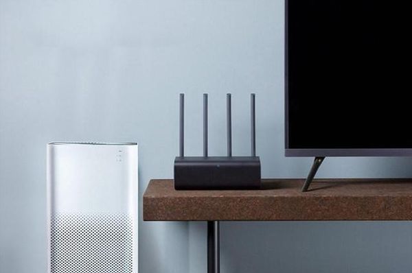 家庭用买什么无线路由器穿墙效果最好。