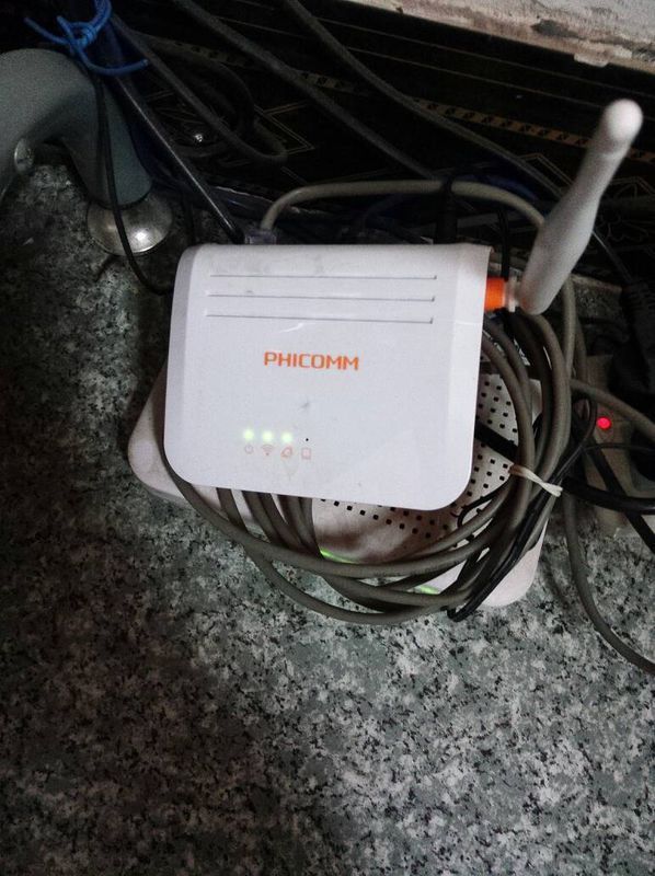 路由器有一个灯不亮,手机连不上网,什么原因,急啊!_360问答