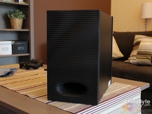 小米电视2配的8英寸无线低音炮