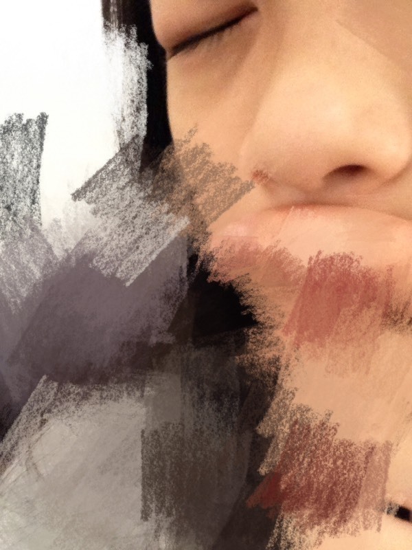 我有三个问题:1,我的眼睛天生就是很肿,小时候肿挺可爱可以长大了就