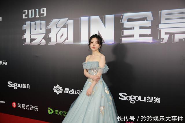 冯提莫跨年什么时候唱