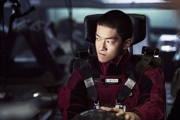 《流浪地球》中刘启的扮演者是谁?