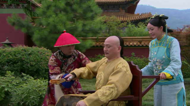 宫锁心玉:美女脑洞大开,制作现代版轮椅,皇上感到很惊奇