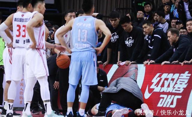 周琦为什么不受球迷欢迎