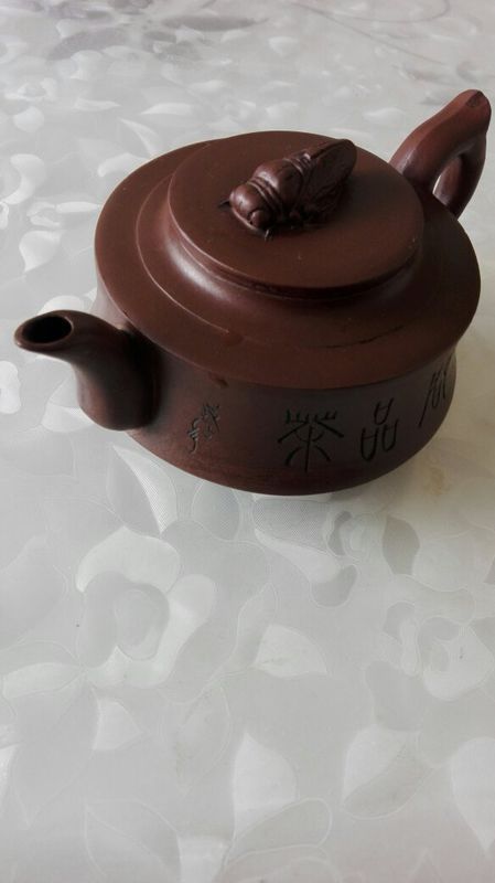 谁知道紫砂壶制作人徐永芳是什么时候的人.