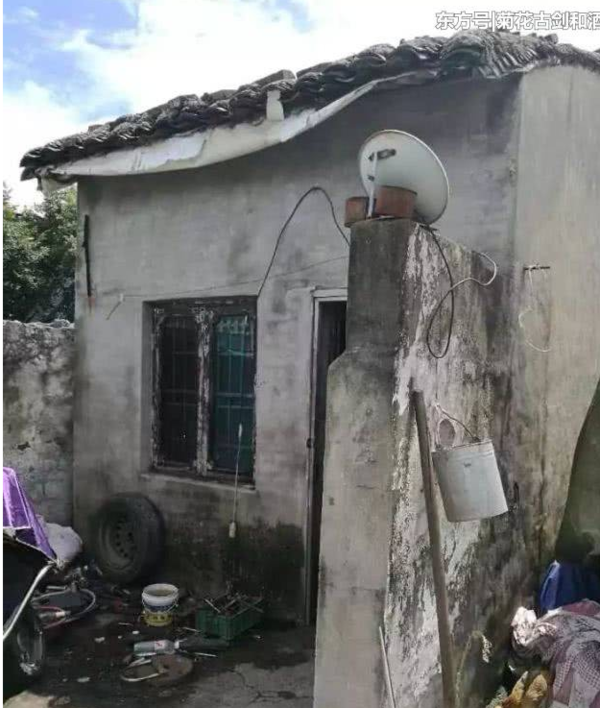 高三女生为什么含泪休学?