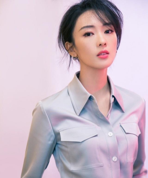 童谣为什么能从前途尽毁,到现在的一线明星?