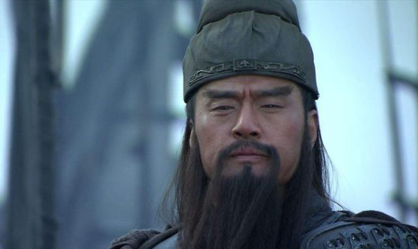 关公面前耍大刀,大将关羽的性格有哪些鲜明的特点?