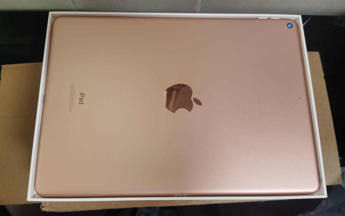 ipad air3 开箱视频来啦,玫瑰金颜色真好看