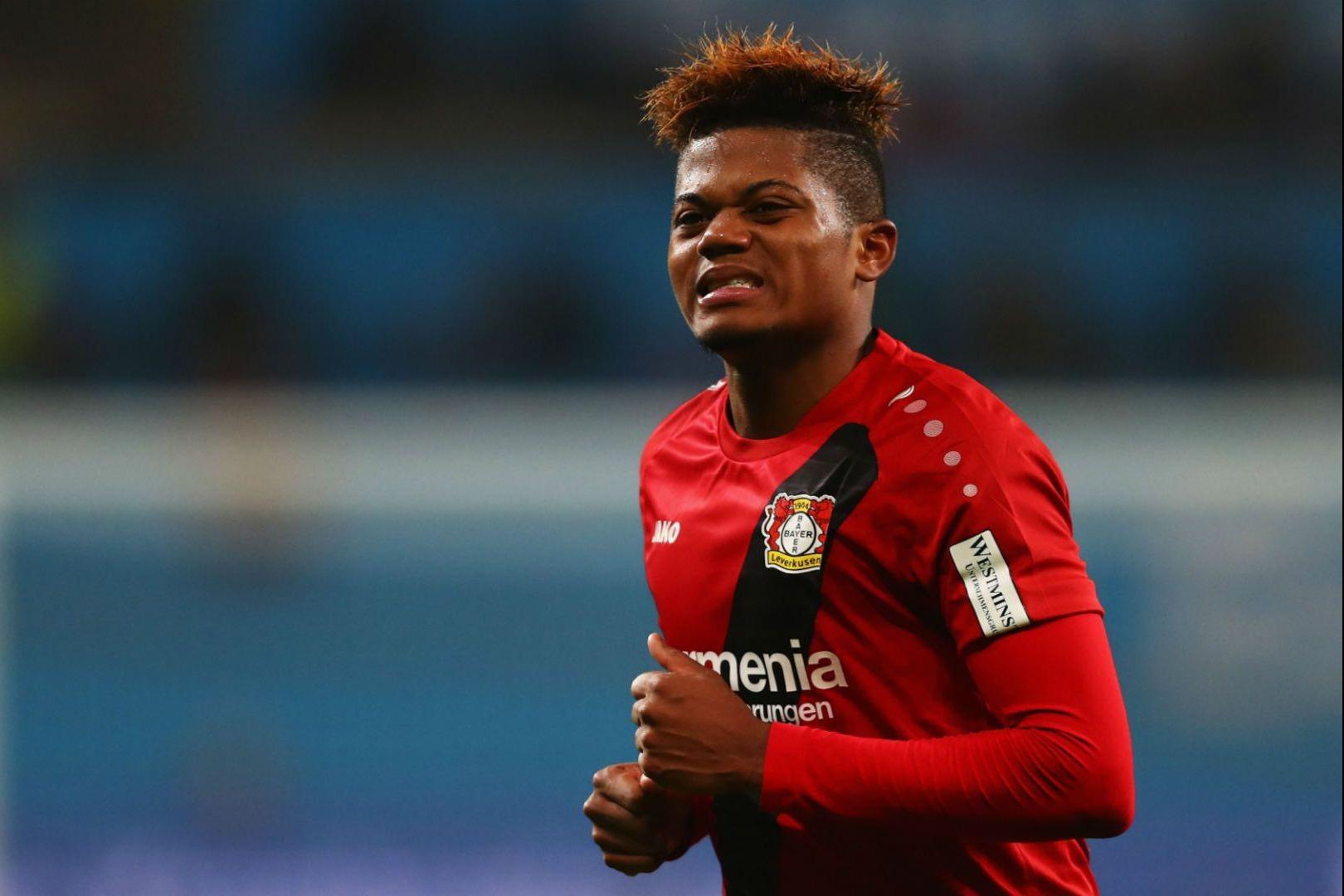 视频:牙买加妖人莱昂拜利,看他的速度可能和博尔特有亲戚