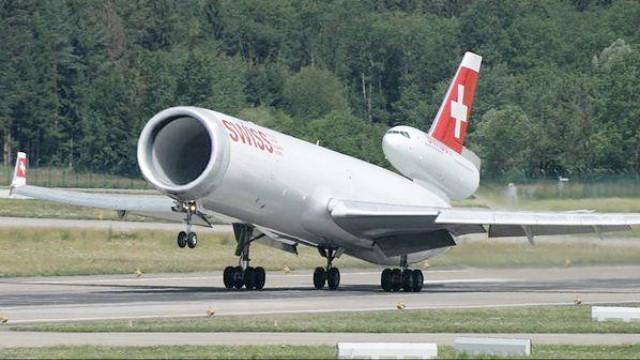 2000年 麦道客机在西雅图坠毁,只因一枚不合格的螺钉