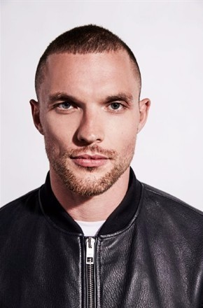 死侍弗朗西斯扮演者