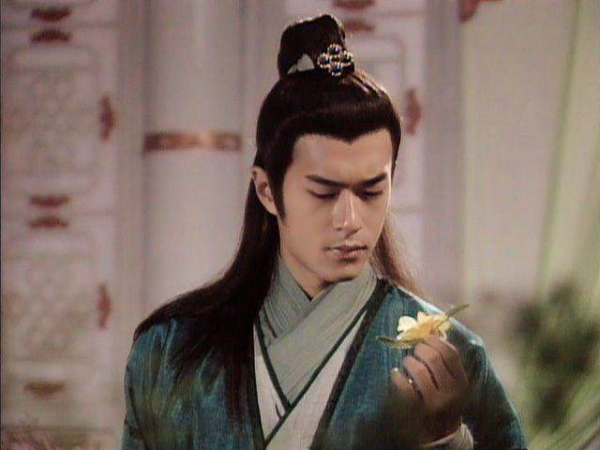 "神刀无敌"傅红雪和"圆月弯刀"丁鹏,究竟谁才是不败的刀神呢?