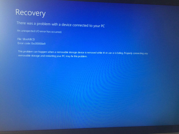 电脑突然重启显示recovery 然后无限重启