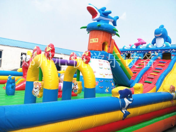 郑州心悦游乐设备厂的大鲨鱼充气滑梯蹦蹦床质量怎么样?