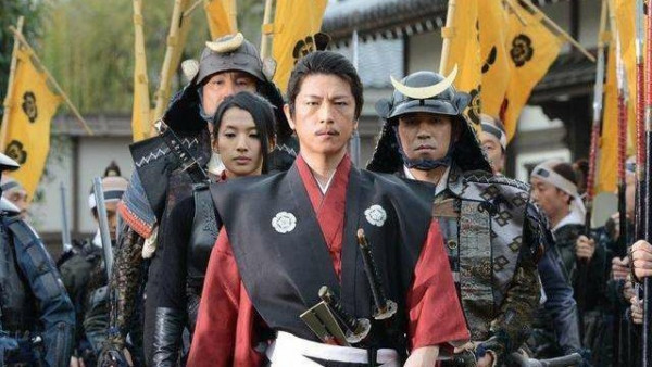 白江口之战到底因何而起,后为何一万多倭寇最终葬身水底?