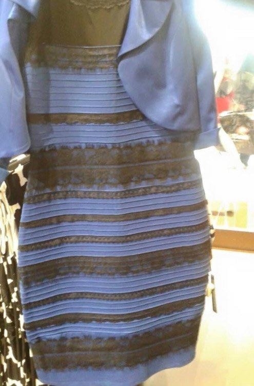那条很火的裙子到底是白金还是黑蓝？ 三联