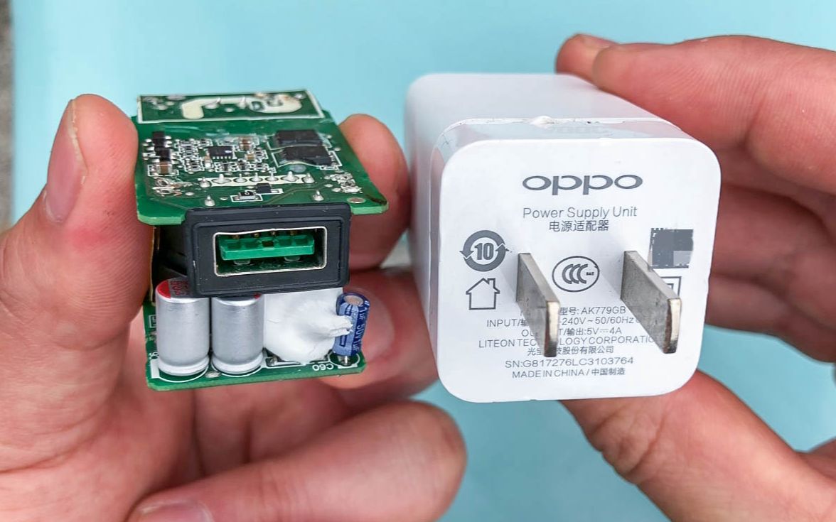 拆解oppo 20w vooc闪 充充电器,3年前的东西,这做工真是让人佩服!