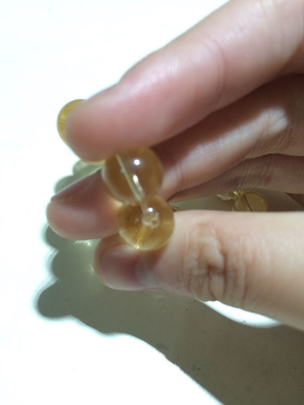 问一下黄水晶真假