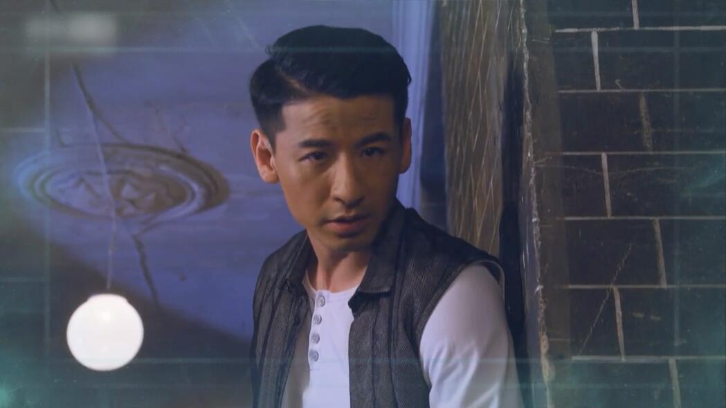 电视剧《烈火刀影》军统站长引诱叛徒何明见失败 小夏与日军徒手肉搏