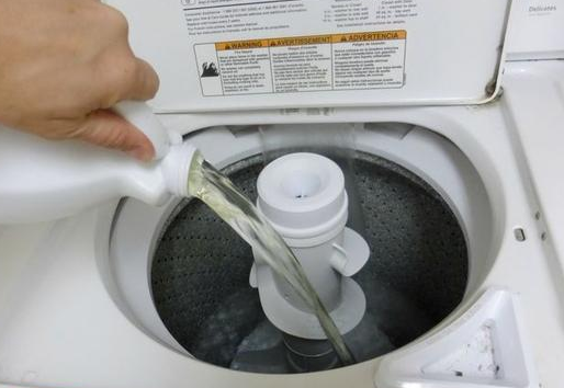 用小苏打和白醋怎样清洗洗衣机?视频,小天鹅双筒.