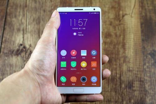 为什么现在苹果8和8p开卖了,7p怎么比之前还