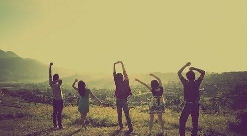 表达二十年友谊的唯美句子有哪些?