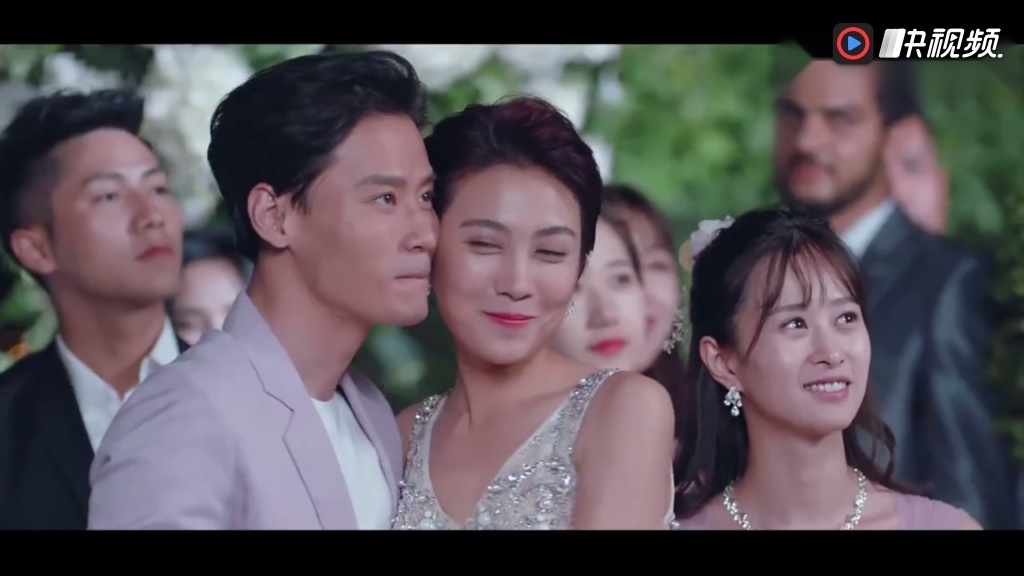 恋爱先生:诊所重开程皓十分高兴 可罗玥这个消息让却他悲痛万分