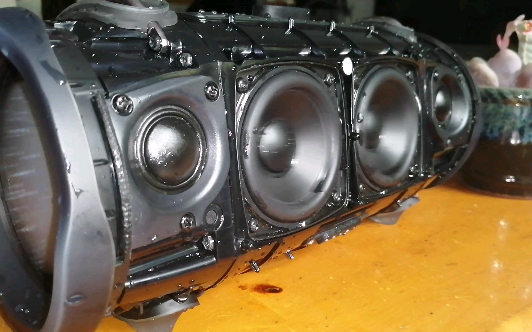 jbl xtreme2战鼓2,低音实验(拆解版)