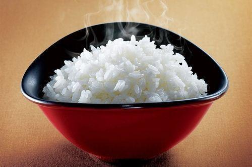 一碗泡面的热量真的比一顿白米饭+有荤有素的