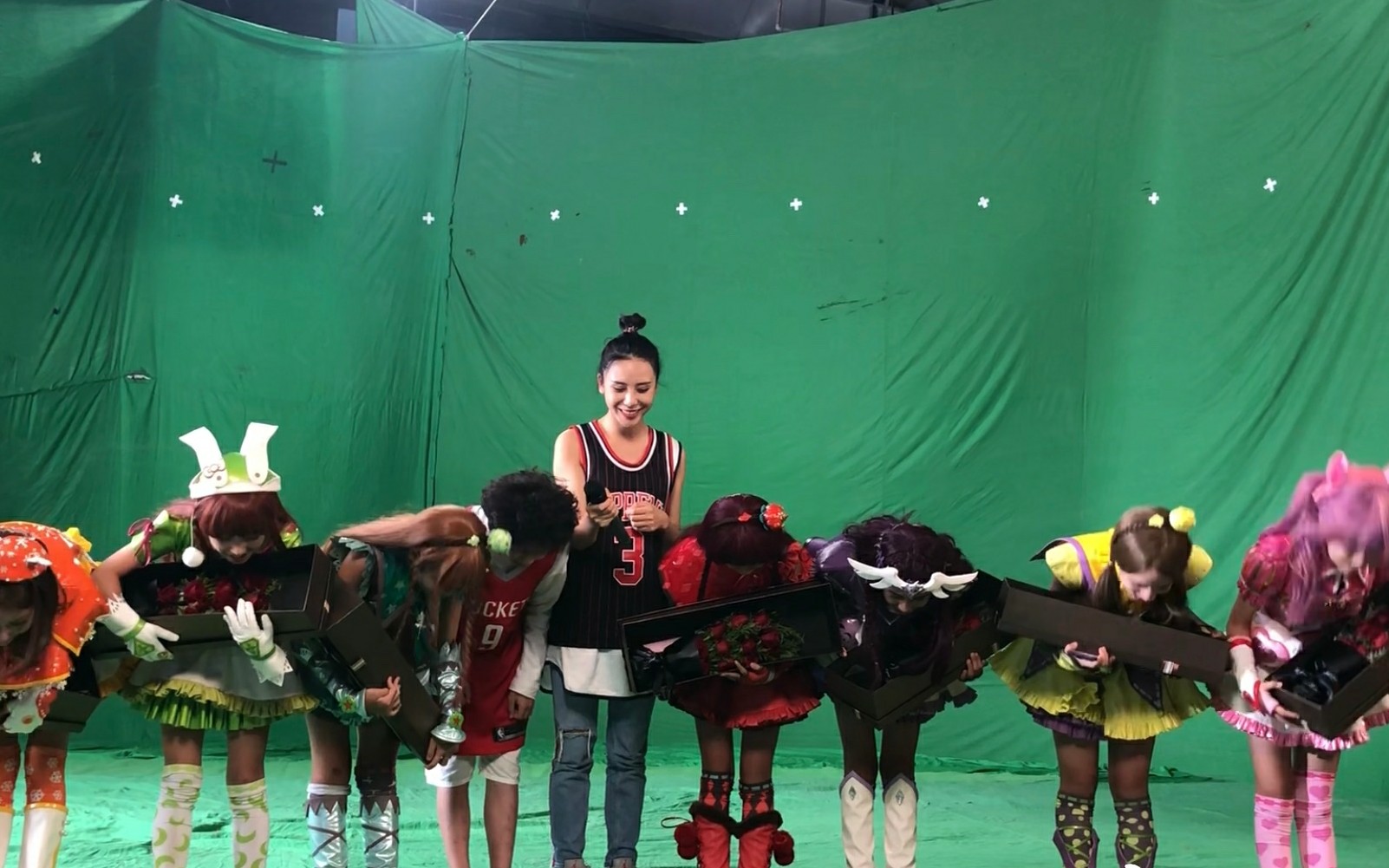 【舞法天女4绚彩归来】杀青花絮 七天女哭嘤嘤