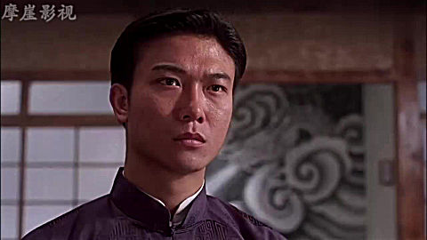 精武英雄:日本壮汉藤田刚,练功方式太独特了,徒手拍钉子!