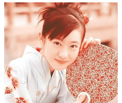 怎么用PS通道调图