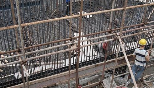 建筑中挂模是甚么意思?